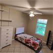 Room in Jacksonville/Orange Park