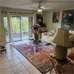 Peaceful secure condo in Kendall