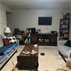 Female roommate wanted n Riverside