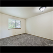 Private bedroom in Federal Way!!