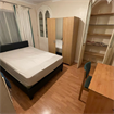 Double bed room in Croydon CRJX