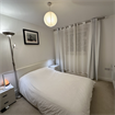 Cosy room, 5mins to Grays station