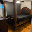 Roommates room for rent