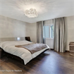 Spacious room in The Orchards
