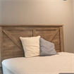 Uptown one bedroom apartment