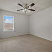 1 bedroom avaliable in houseshare