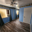 Clean/quiet room for rent in Corona