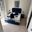 En suite available June 1