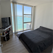 Private Room Edgewater
