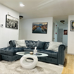 Looking for roommate