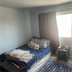 Looking for Roommate
