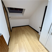 Bright & Spacious Small Studio