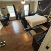 Spacious Master Suite for Rent