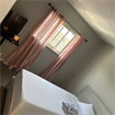 Small room just a 1 person ( women