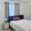 Edgewater ( Midtown ) room for rent