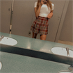 nicole